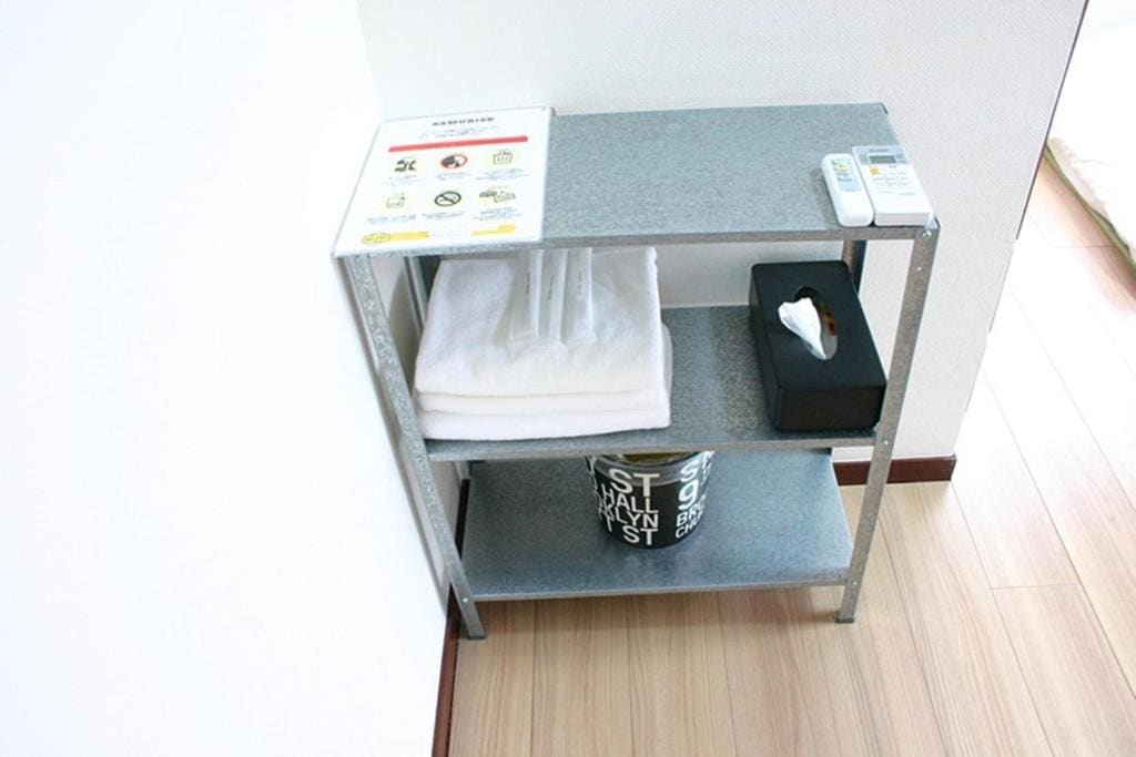 Vacation Home room - Image 1