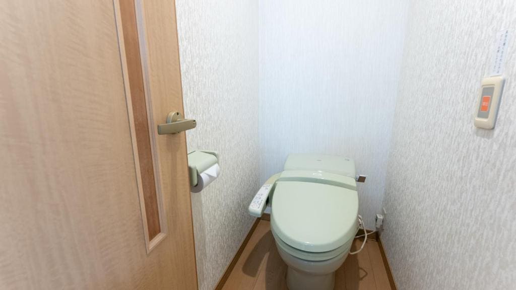 Standard Japanese-Style Room with Shower room - Image 3