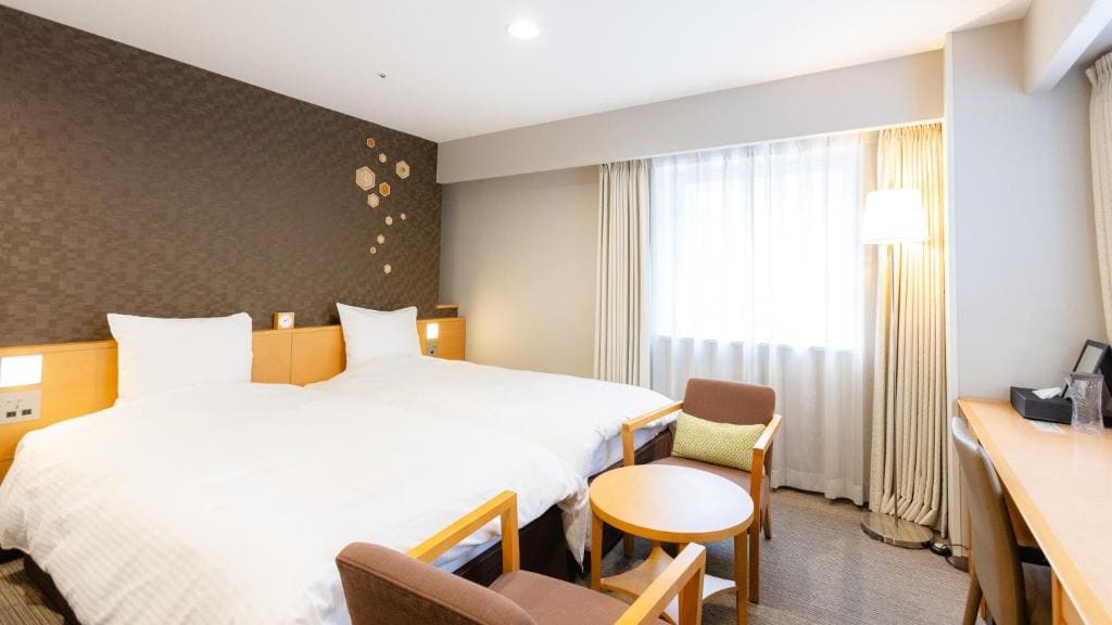 Double Room for Single Use - Smoking room - Image 1