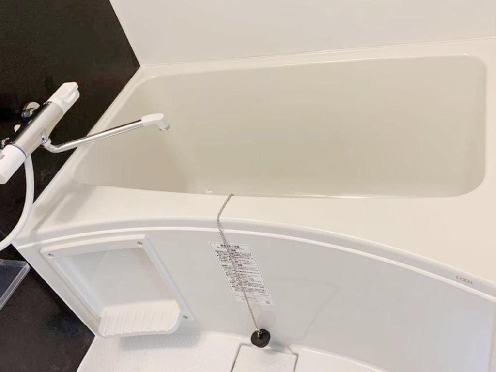 Standard Double or Twin Room with Balcony room - Image 3