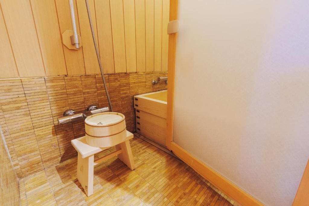 Luxury Quadruple Room - Adult Only room - Image 3