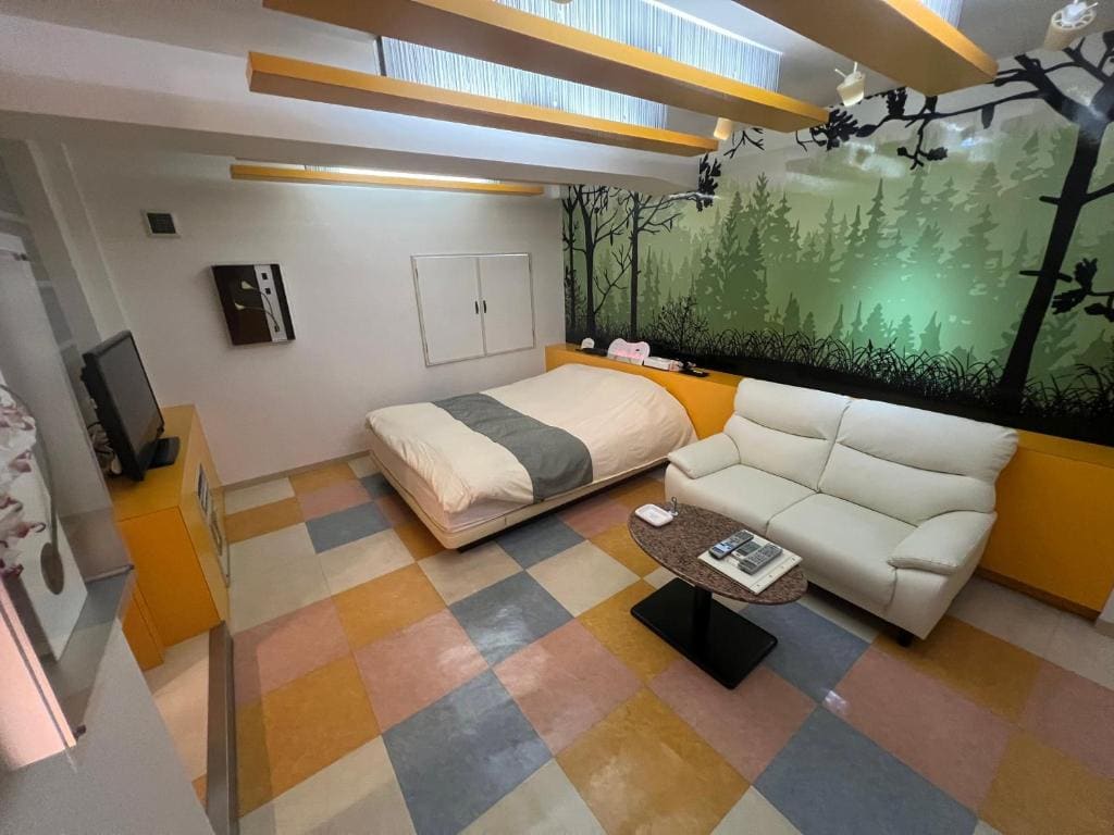 Double Room with Private Bathroom room - Image 2