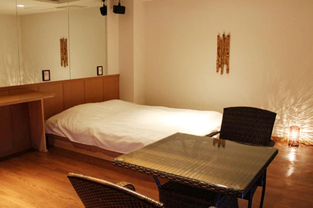Family Room room - Image 1