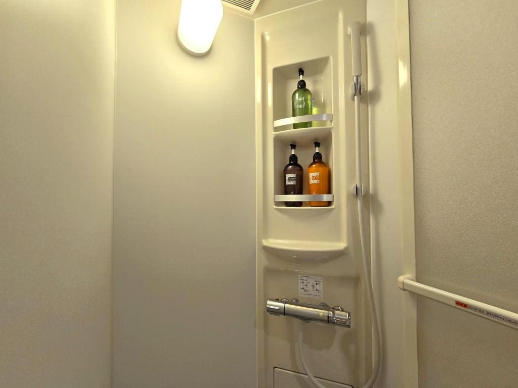 Economy Double Room room - Image 3