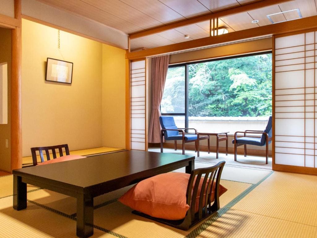 Japanese-Style Superior Room room - Image 2