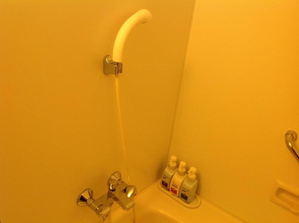 Corner Suite - Non-Smoking room - Image 3
