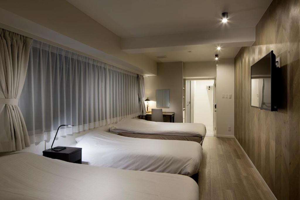 Comfort Triple Room room - Image 3
