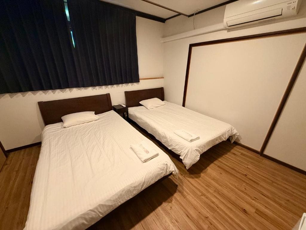 Twin Room room - Image 3