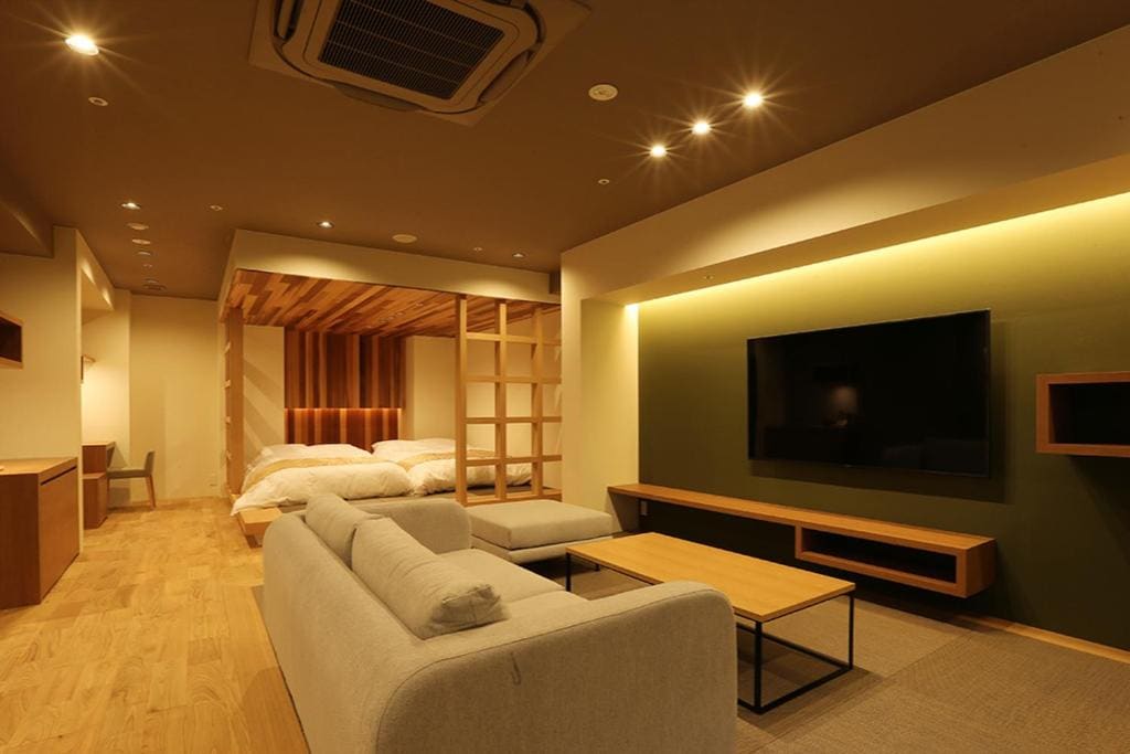Superior Twin Room with Garden View room - Image 3