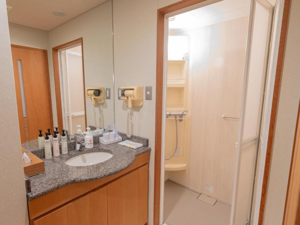 Japanese-Style Room room - Image 1