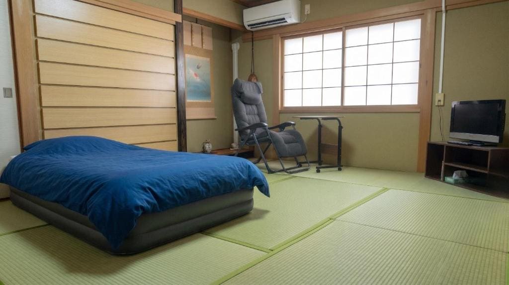 Japanese-Style Room room - Image 3