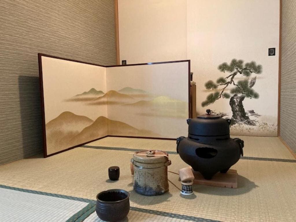 Japanese-Style Room room - Image 1