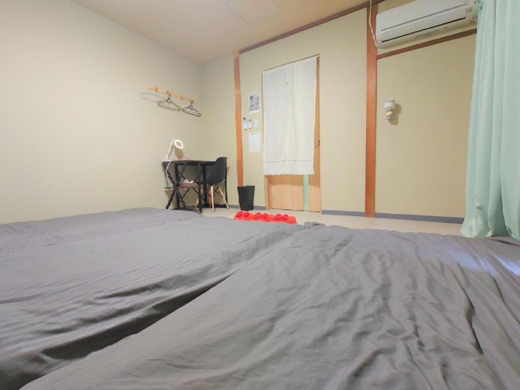 Japanese-Style Room room - Image 3