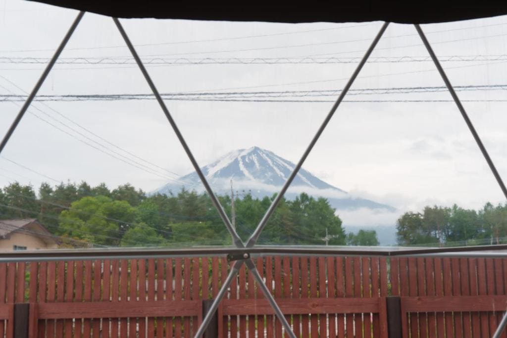 Tent room - Image 1