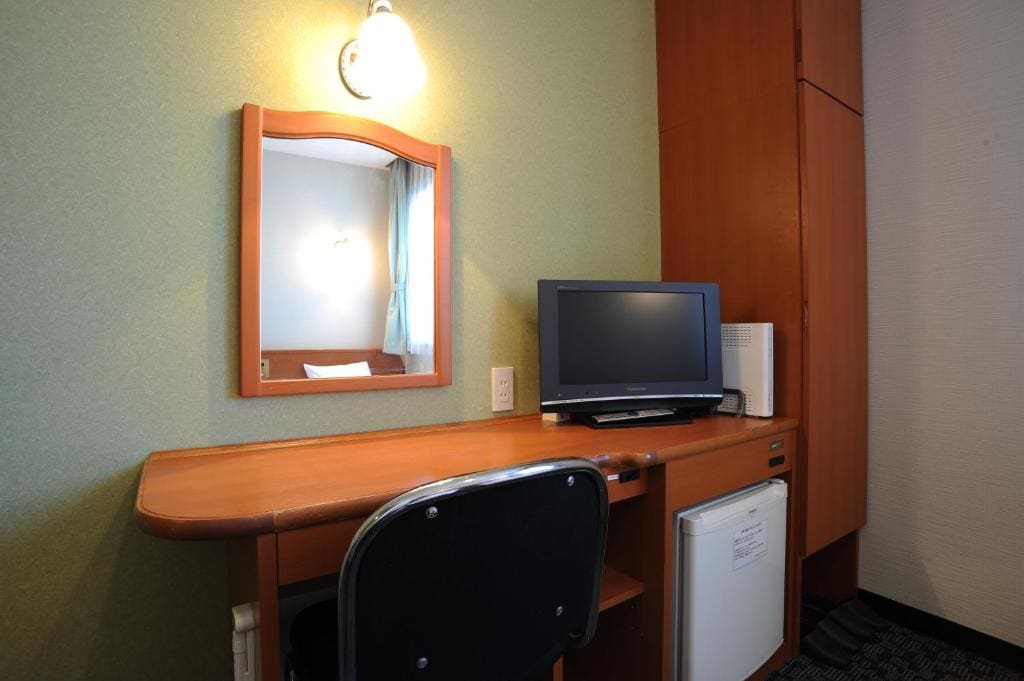 Single Room - Smoking room - Image 3
