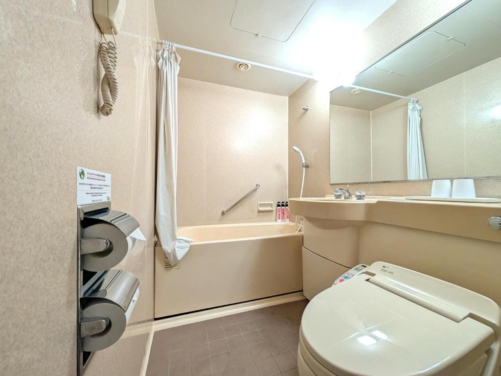 Twin Room - Smoking room - Image 2