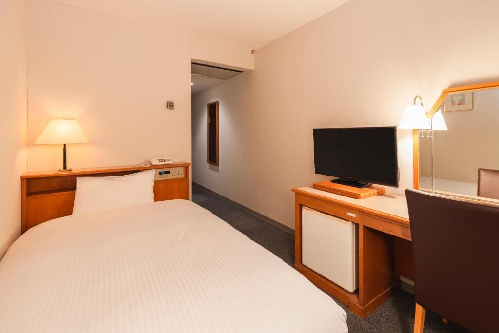Standard Single Room - Smoking room - Image 2