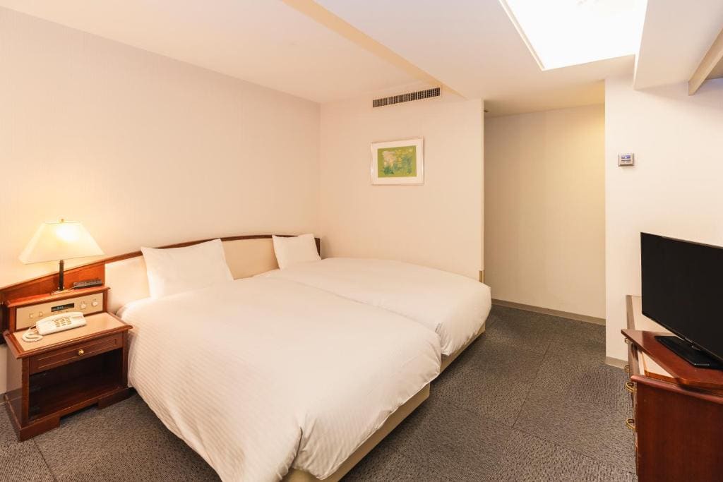Superior Twin Room - Non-Smoking room - Image 1