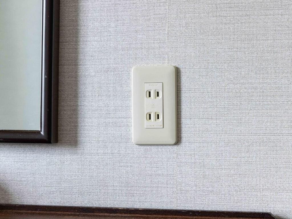 Single Room - Non-Smoking room - Image 1