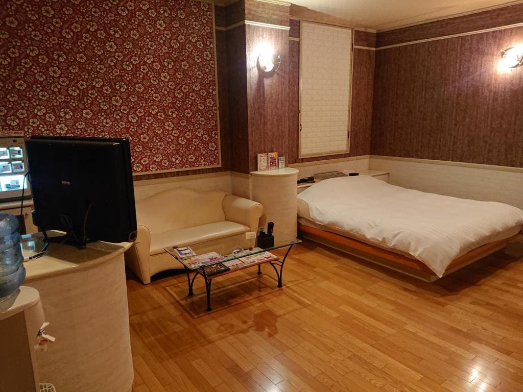 Economy Double Room room - Image 3