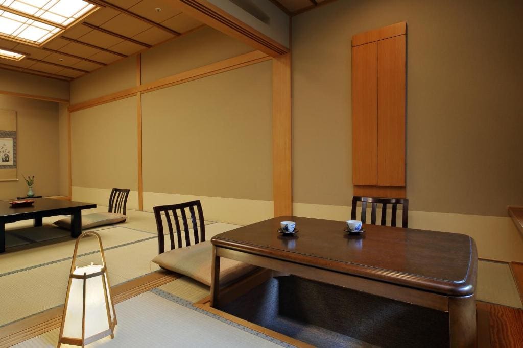 Japanese Style Deluxe Room East Building room - Image 1