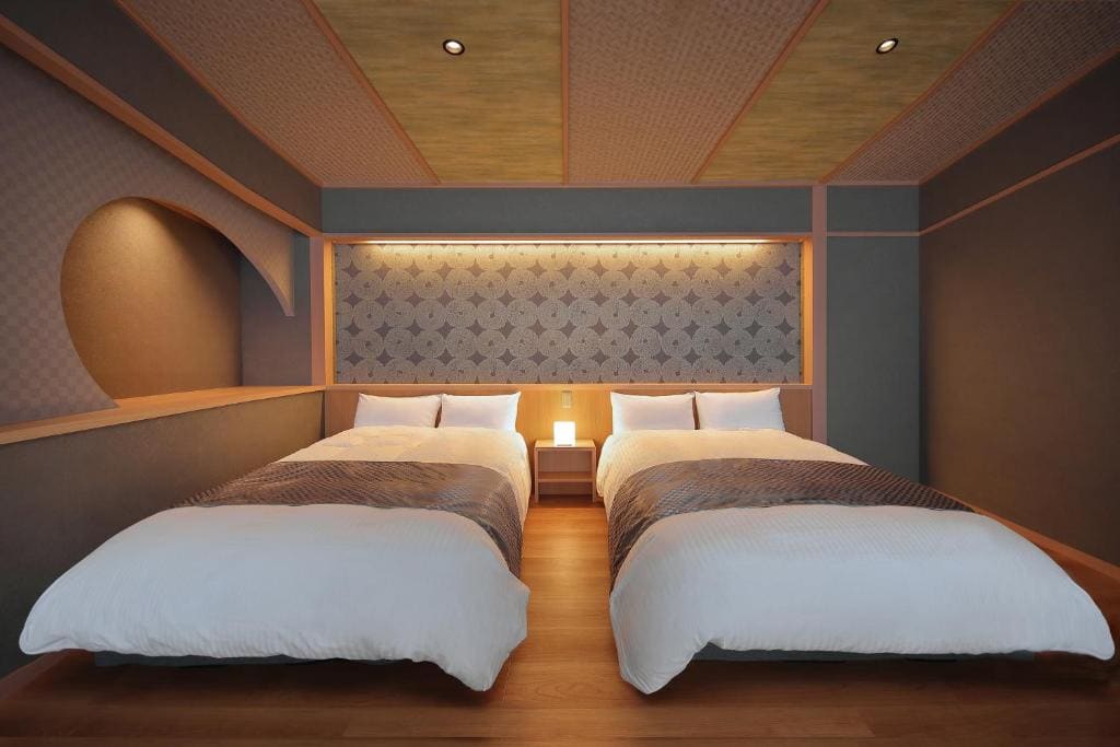 One-Bedroom Suite room - Image 3
