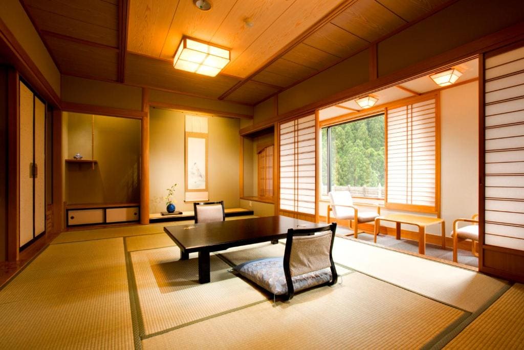 Standard Quadruple Room room - Image 2