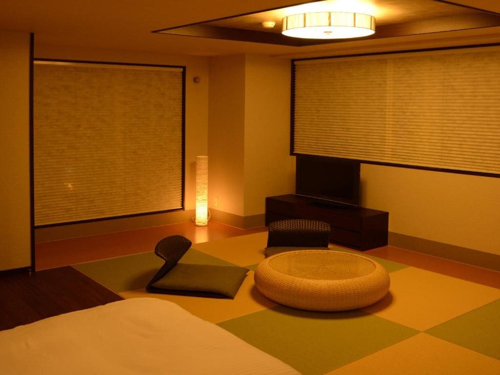 Deluxe Room with Tatami Area and Open-Air Bath - Non-Smoking room - Image 1