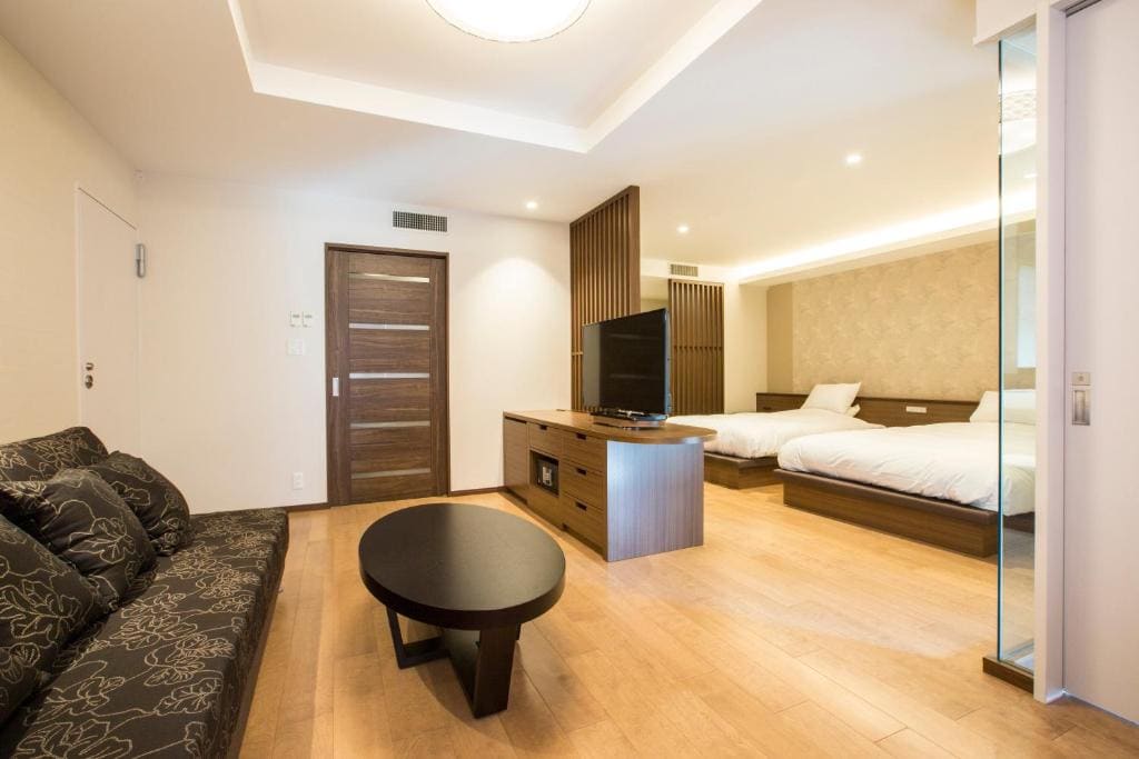 Non smoking Western with private Onsen(Yotei view) room - Image 3