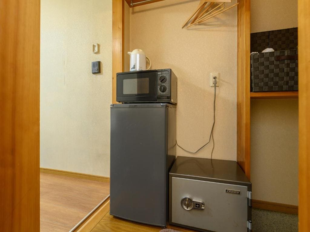 Japanese-Style Single Room room - Image 3