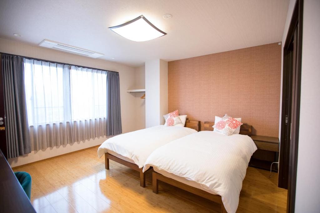 King Deluxe Studio room - Image 1