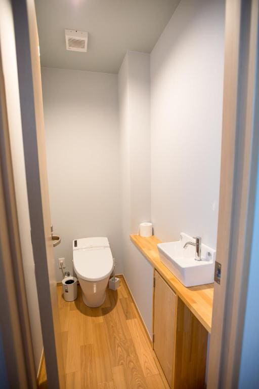 King Deluxe Studio room - Image 3