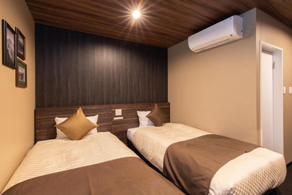 Universal Room - Non-Smoking room - Image 3