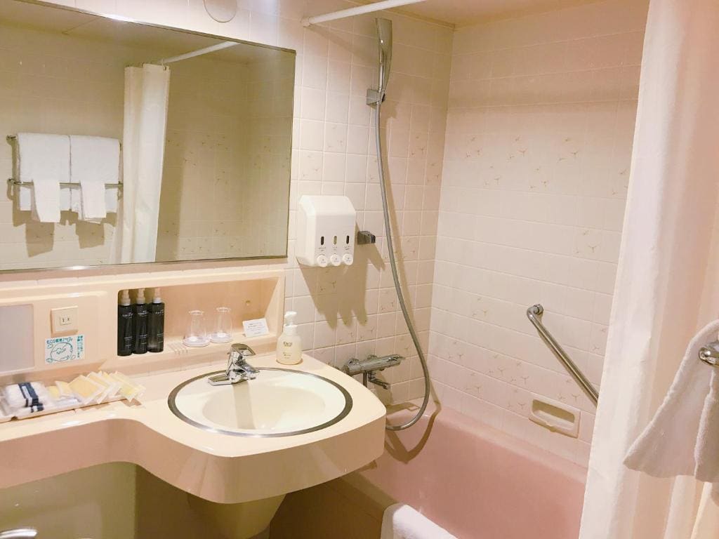 Standard Single Room - Non-Smoking room - Image 2