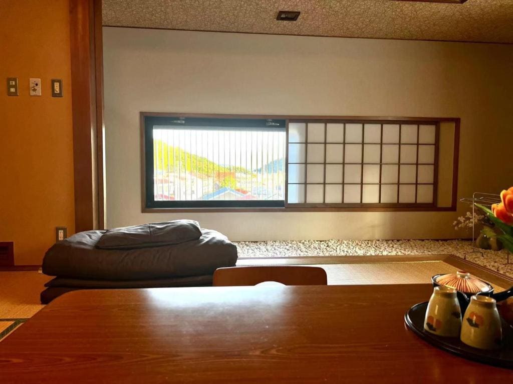 Classic Quadruple Room room - Image 1