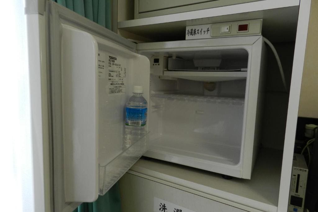 Single Room - Non-Smoking room - Image 1