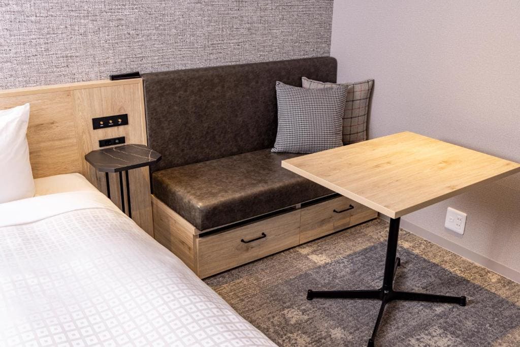 Superior Double Room - Non-Smoking room - Image 2