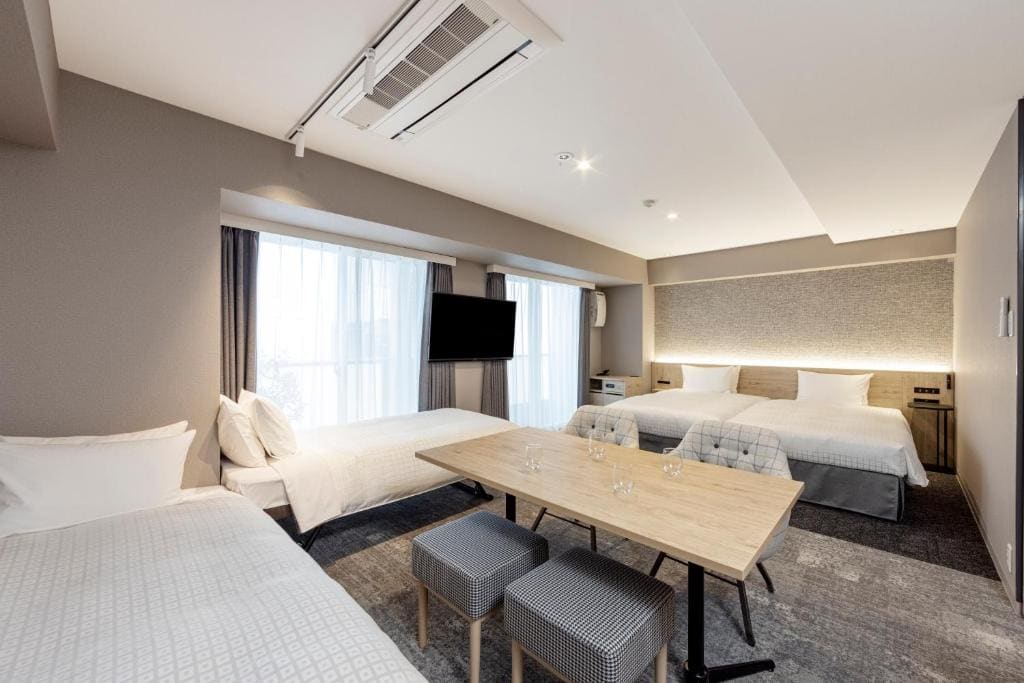 Residential Family Room - Non-Smoking room - Image 3