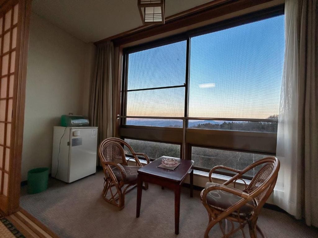 Japanese-Style Room room - Image 2