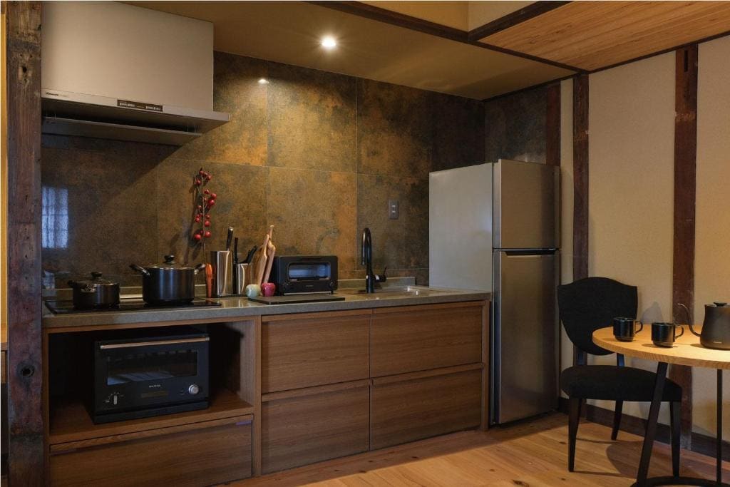 Standard Twin Room room - Image 3