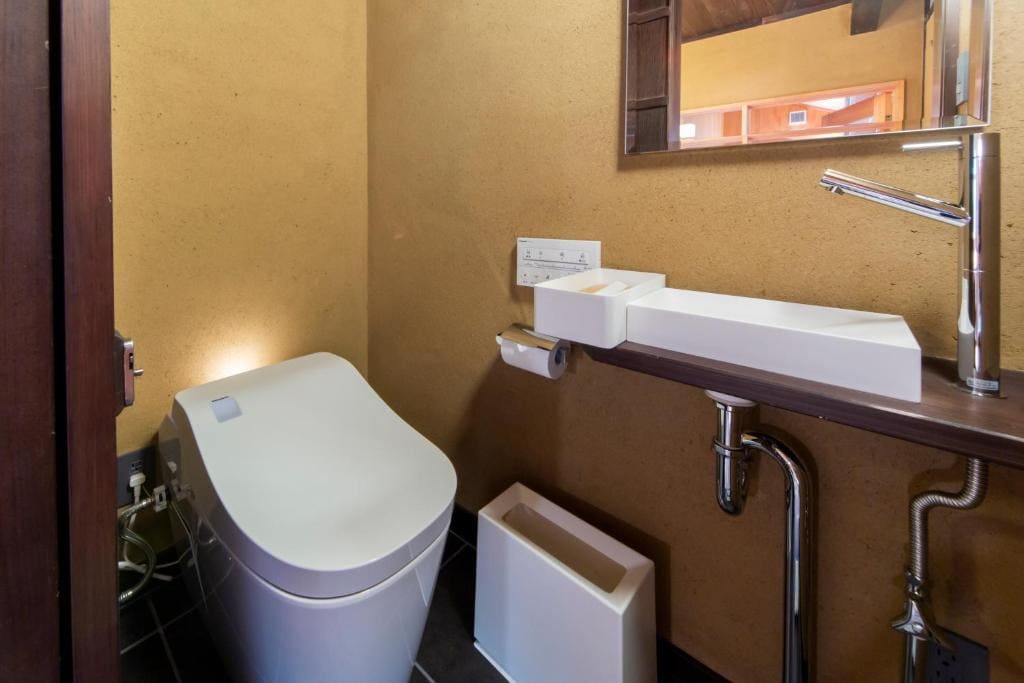 Partially Open-air Bath, Courtyard, 1F - No-smoking room - Image 3