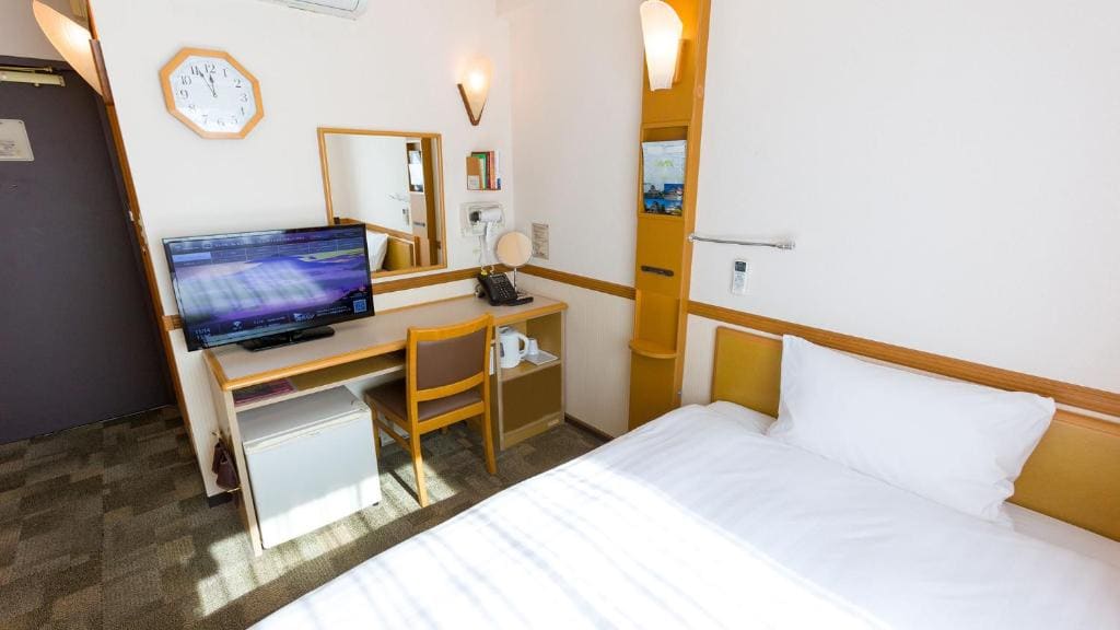 Single Room - Non-Smoking room - Image 1