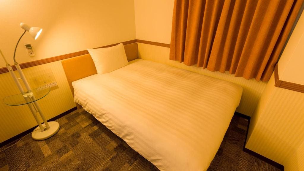Single Room - Non-Smoking room - Image 2