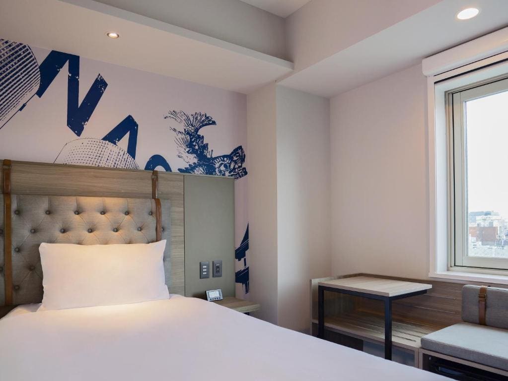 Superior Twin Room room - Image 1