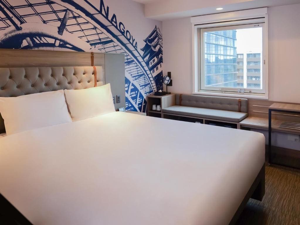 Superior Queen Room room - Image 1