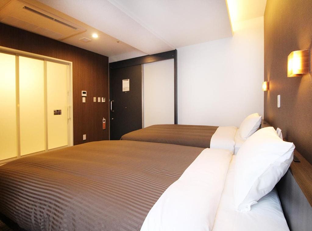 Single Room - Smoking room - Image 1