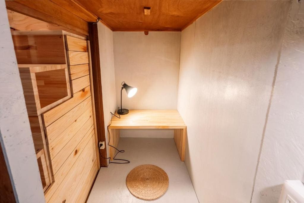 Standard Quadruple Room room - Image 2