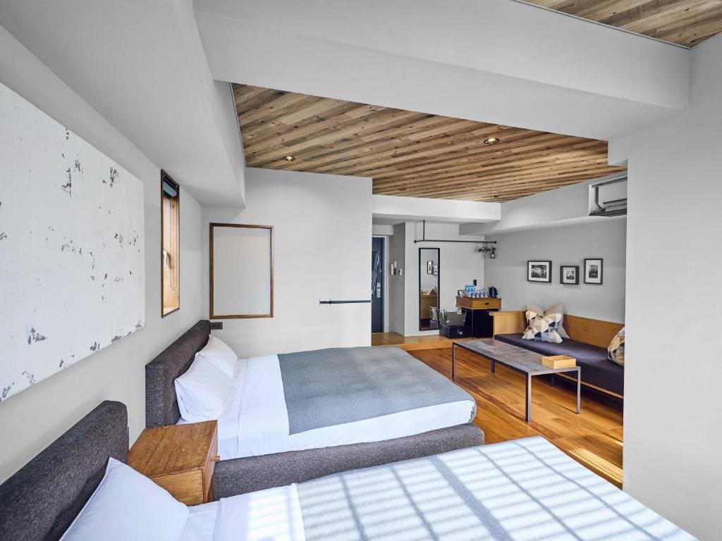 Superior Double Room with Two Double Beds room - Image 1