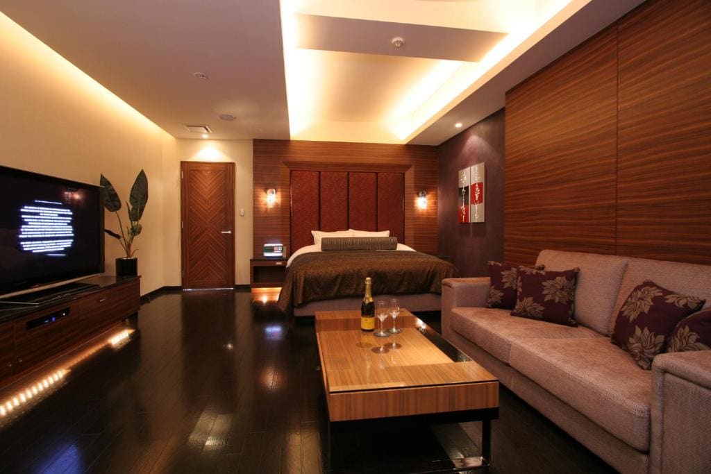 Deluxe King Room room - Image 1
