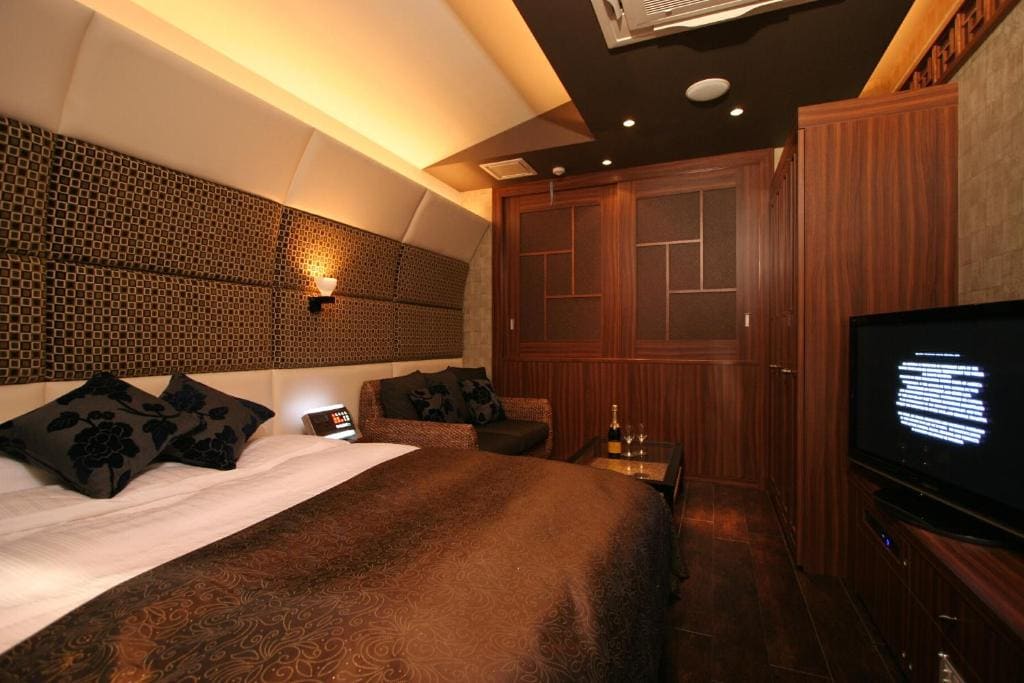 Economy Double Room room - Image 3